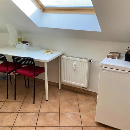 Gaestewohnung 4-Raum Wohnung Fuer 2-8 Personen Zwickau Extérieur photo